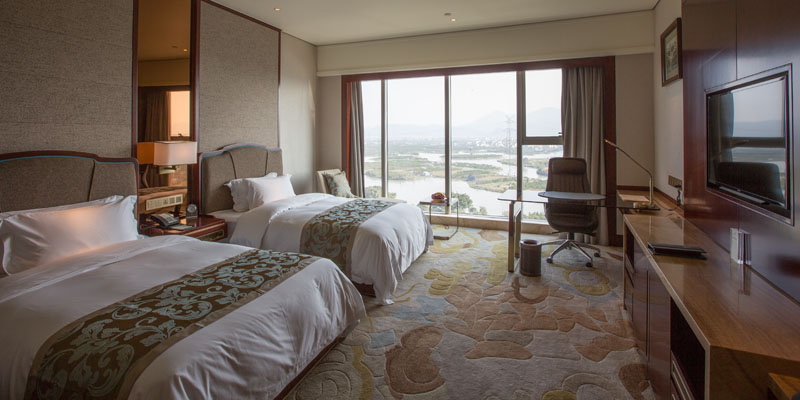 豪华园景双床房